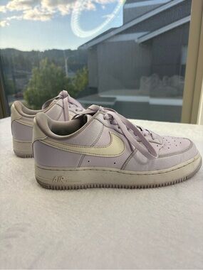 Nike Wmns Air Force 1 ‘07 SE Next Nature “Barely Grape” Size 8.5 DV3808-500